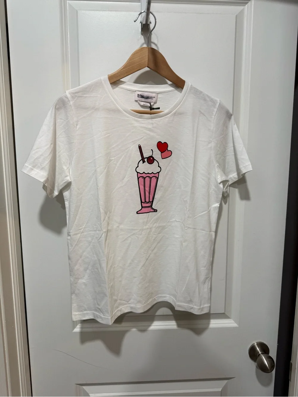 Kate Spade white t shirt, Milkshake Graphic Small